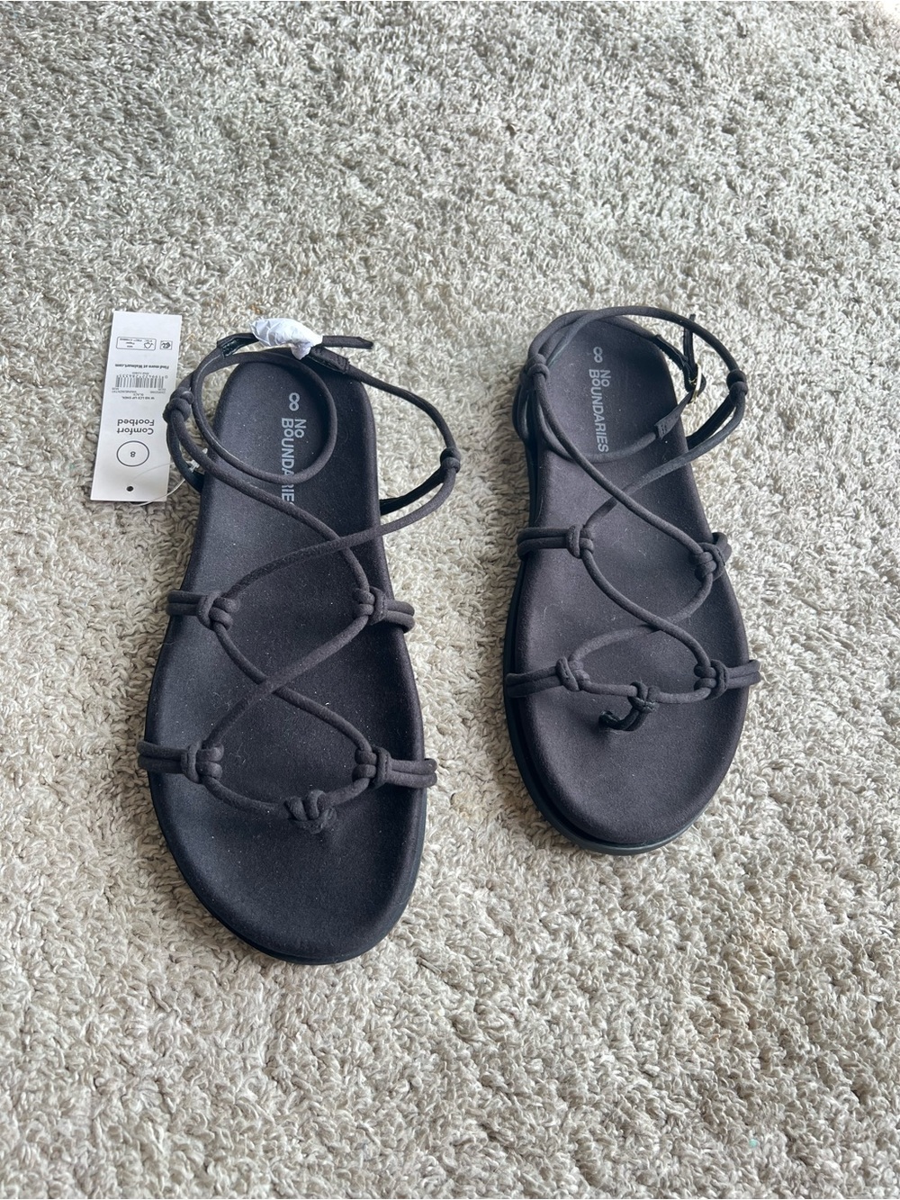 No Boundaries Women's Black Strappy Knot Sandals. Size 8